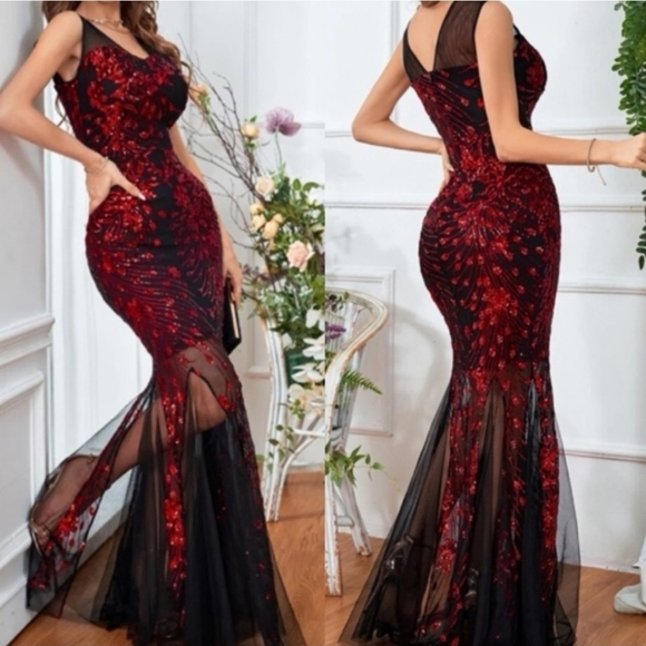 Multicolor Floral, V Neck, Slit Thigh, Contrast Mesh and Sequined Sample Gown - Picture 4 of 14